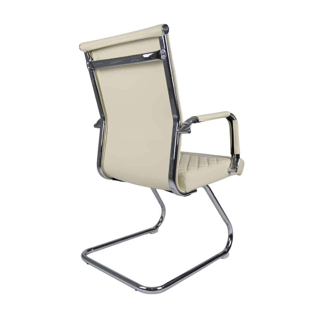 Cadeira de Aproximação Matelassê Acolchoada Luxo Modelo 501-D
